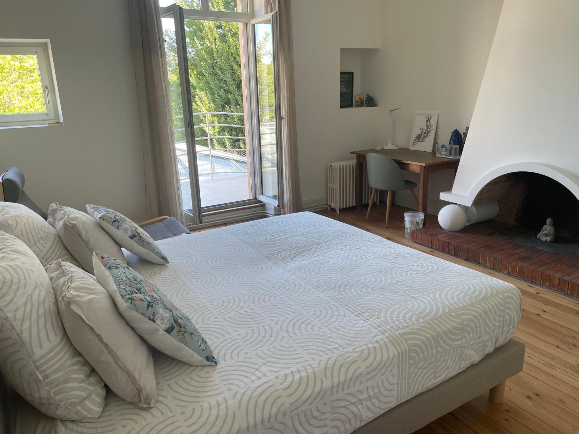 Le Lotus Blanc Bed & Breakfast Сант-Фой-ла-Гронд Екстериор снимка